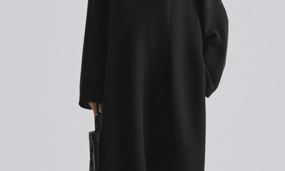 Here's how to style a minimalist summer dress.