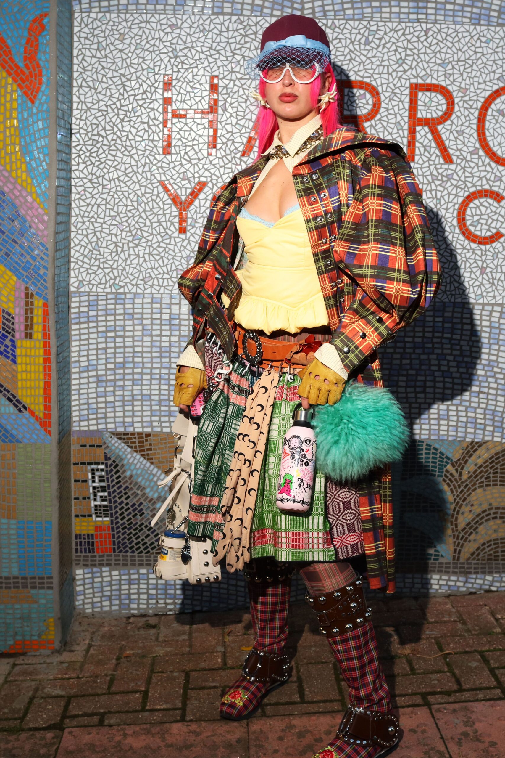 07-20-27-LFW-SCHEDULE-vogue-business-story