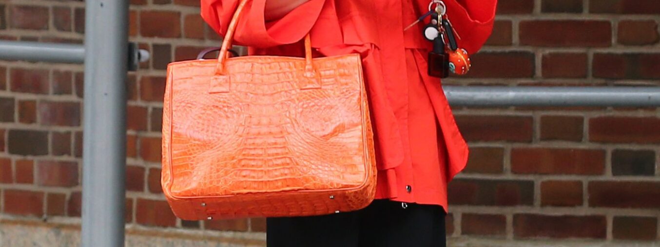 Jennifer Lawrence is hitting the gym, wearing her go-to summer colors.