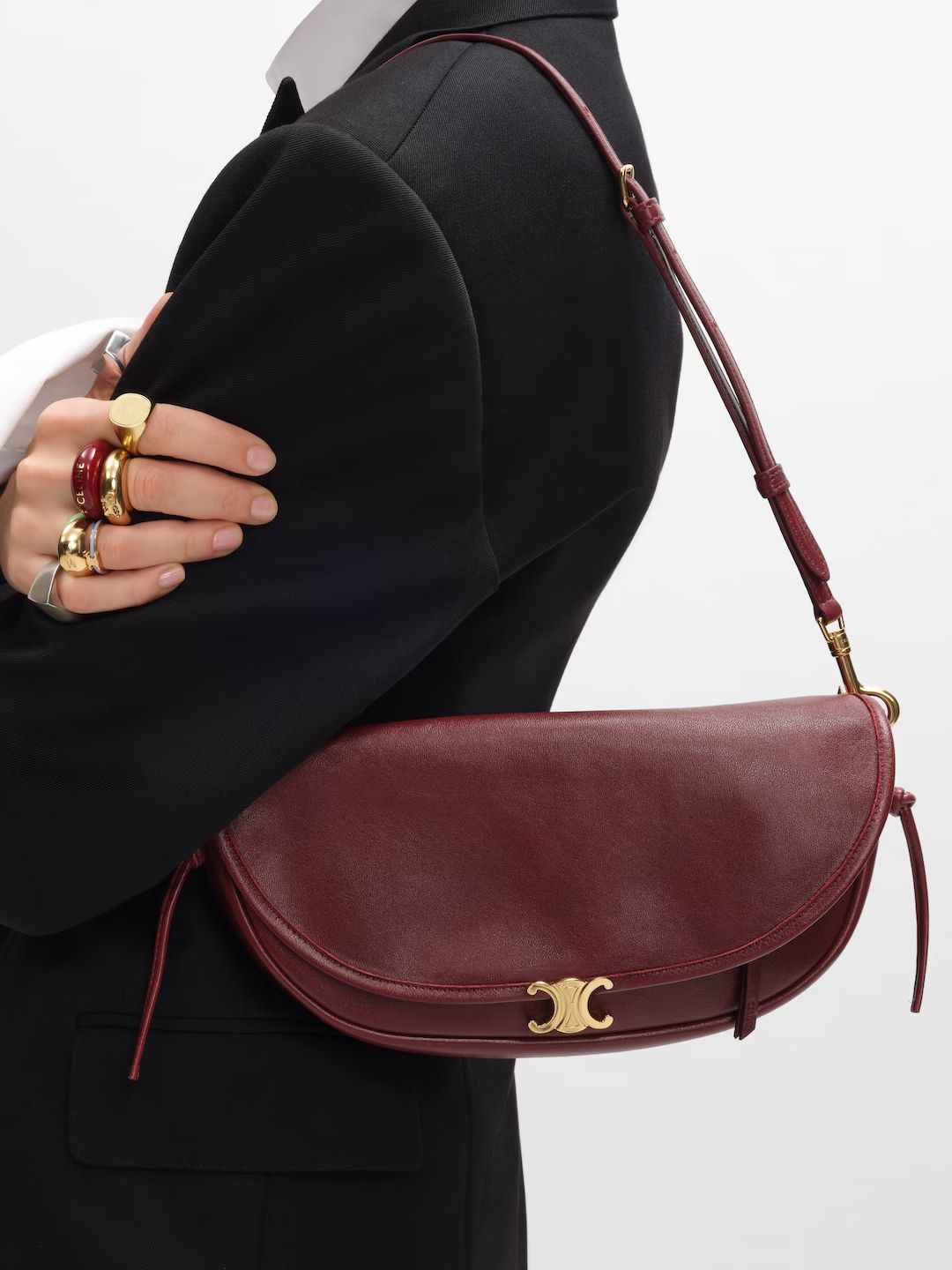 burgundybags_holding3x4