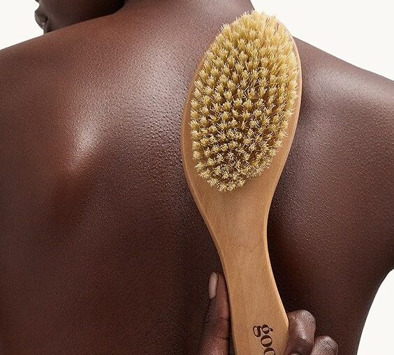 I dry body brush every day—here are all the benefits.