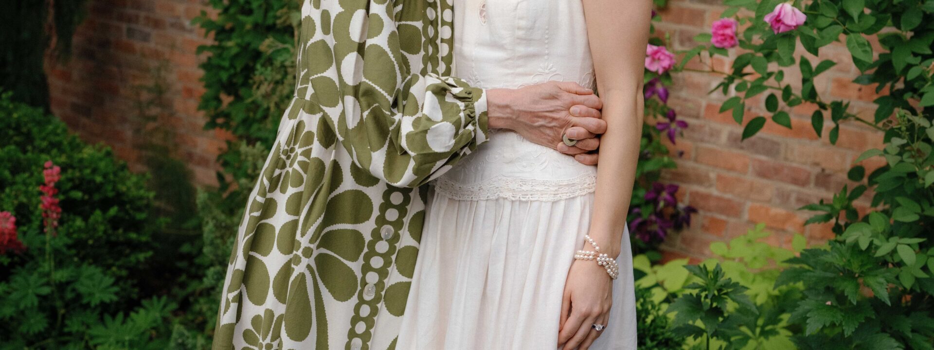 Here are 6 bridal shower outfit ideas for every bride and theme.