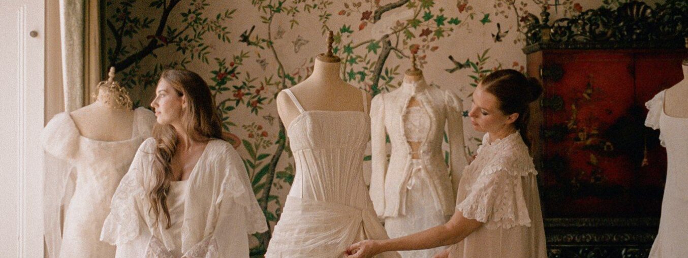 If you're in a hurry to find a wedding dress, here are some quick options to consider:

-