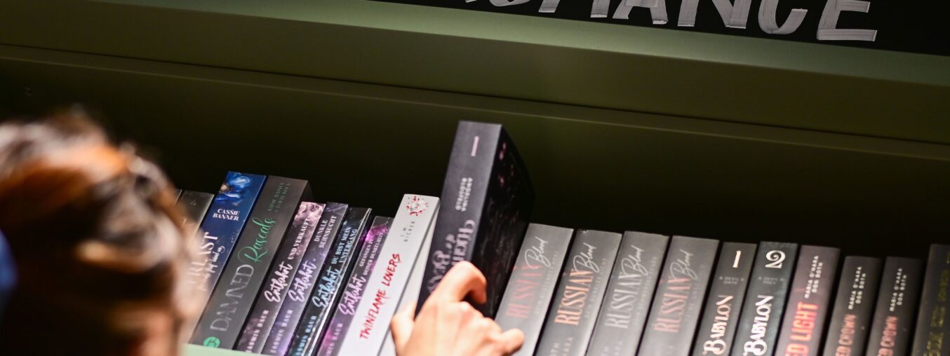 From ACOTAR to Fourth Wing: Is Romantasy Worth a Luxury Investment?