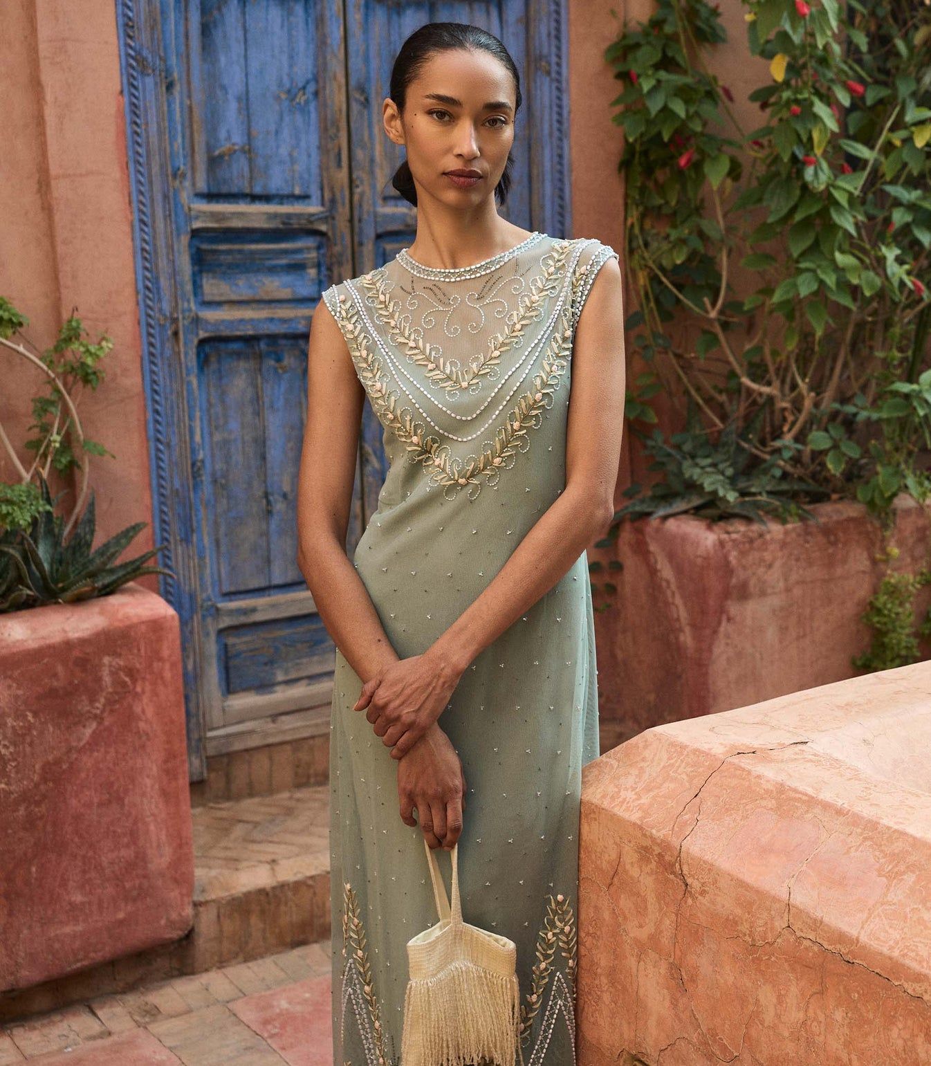ARTEMISE-DRESS_SAGE_04