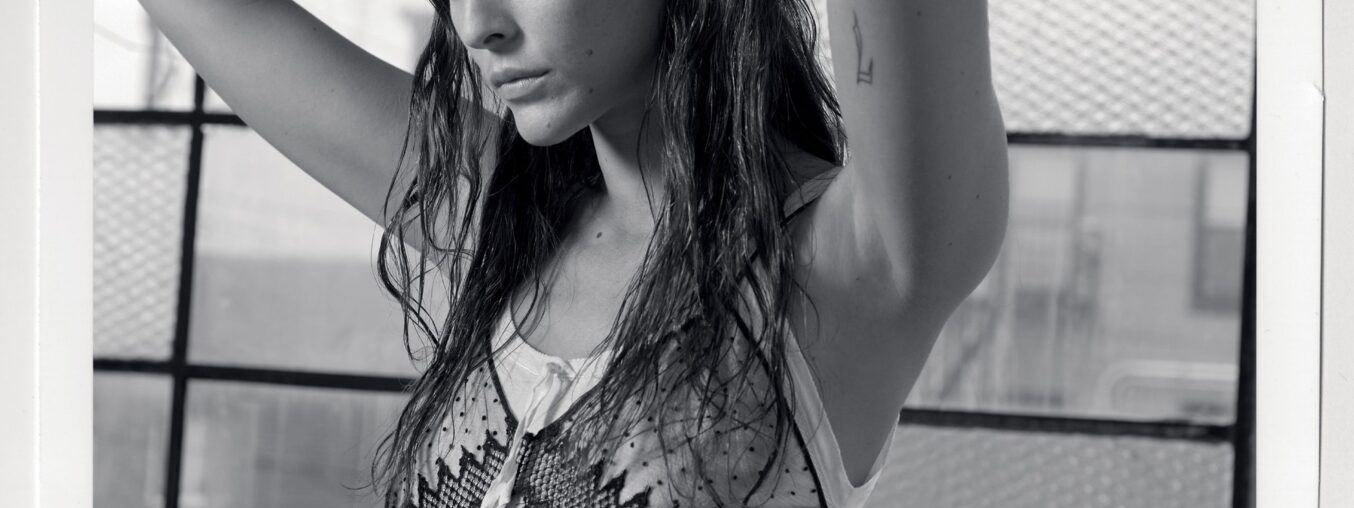 Meet the new grunge look—forget the flannel. Think gauzy, undone, and easy.