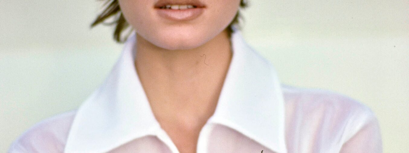 Amber Valletta has always had great hair.