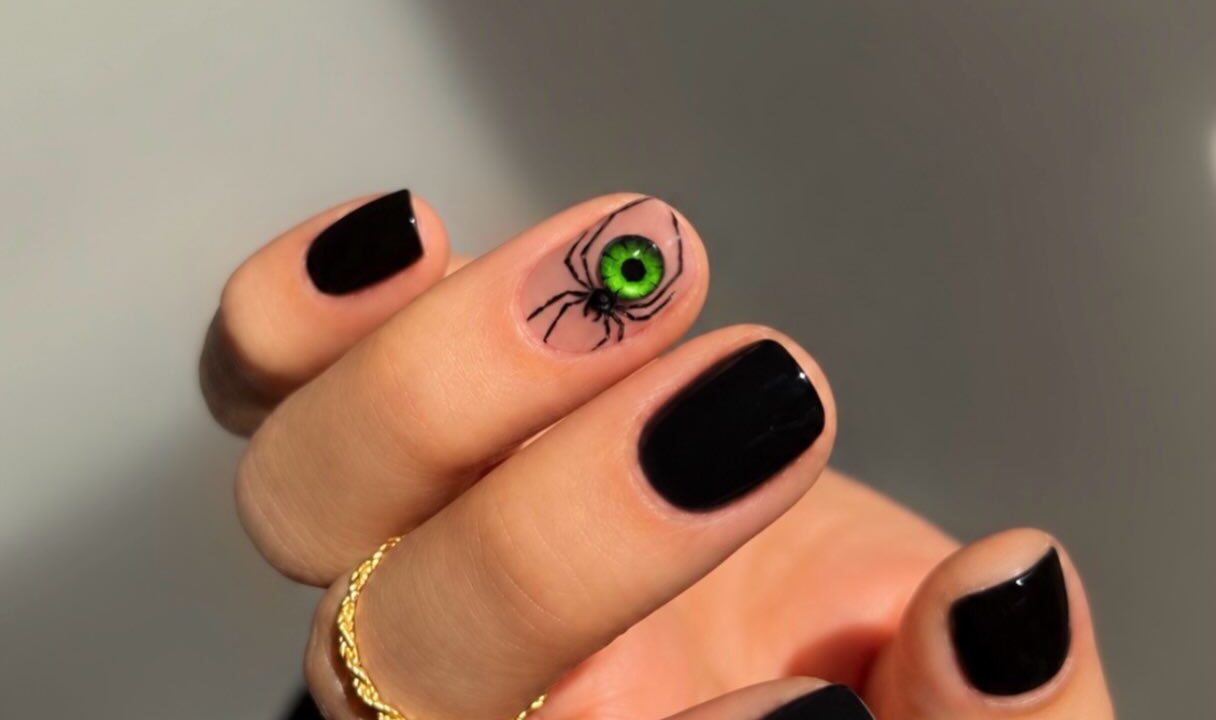 Creepy and Chic: Spider Nails Are the Breakout Manicure of Halloween 2026